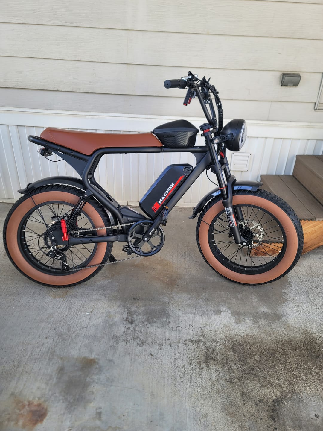 Customer photo review of Macfox E-bike Storage Bag