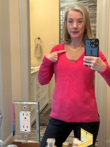 Customer photo review of Vintage Italian 14k Yellow Gold Exotic Fringe Cleopatra Necklace 17"