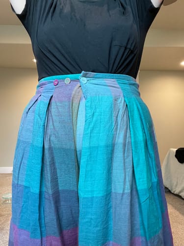 Customer photo review of FRIDA PANTS | AURA CHEX