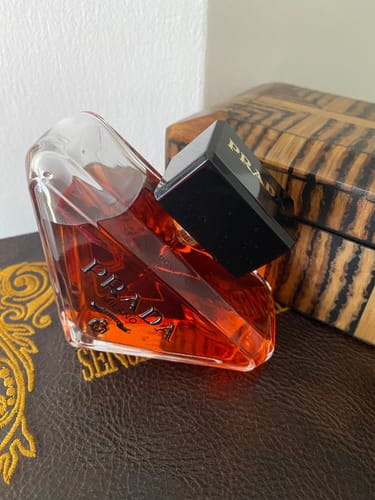Customer photo review of Prada Paradoxe Intense - Eau de Parfum 90ml