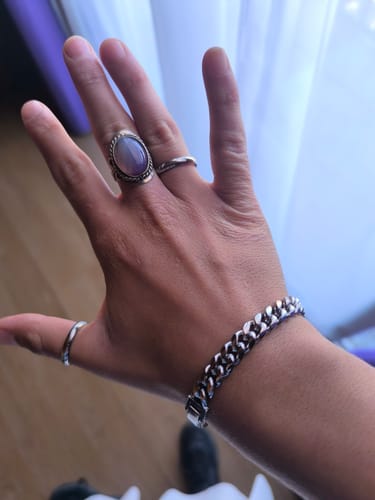 Reseña con foto de un cliente sobre Pulsera Cuban 8mm