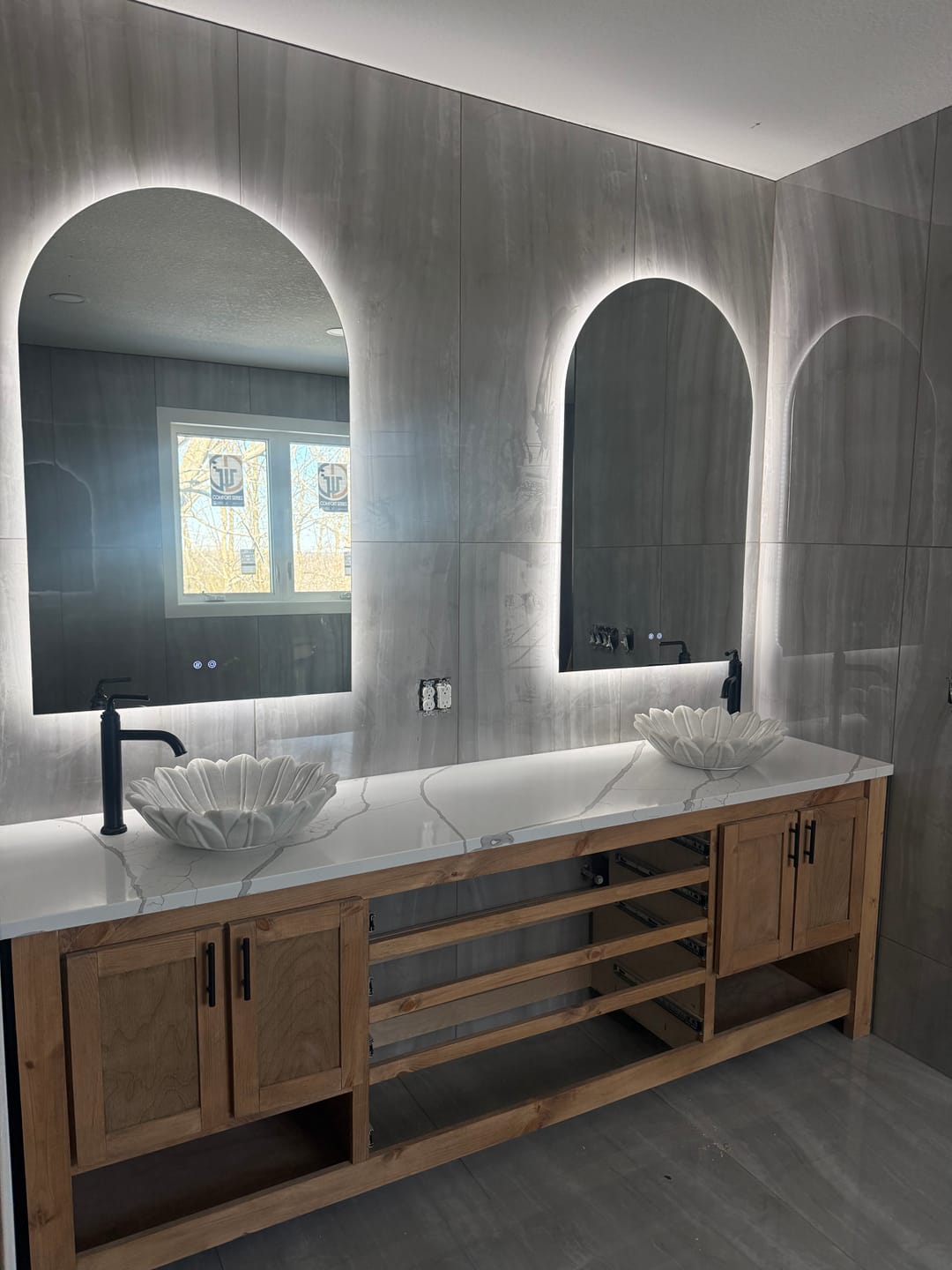 Customer photo review of White Marble Floral Wash Basin Sink