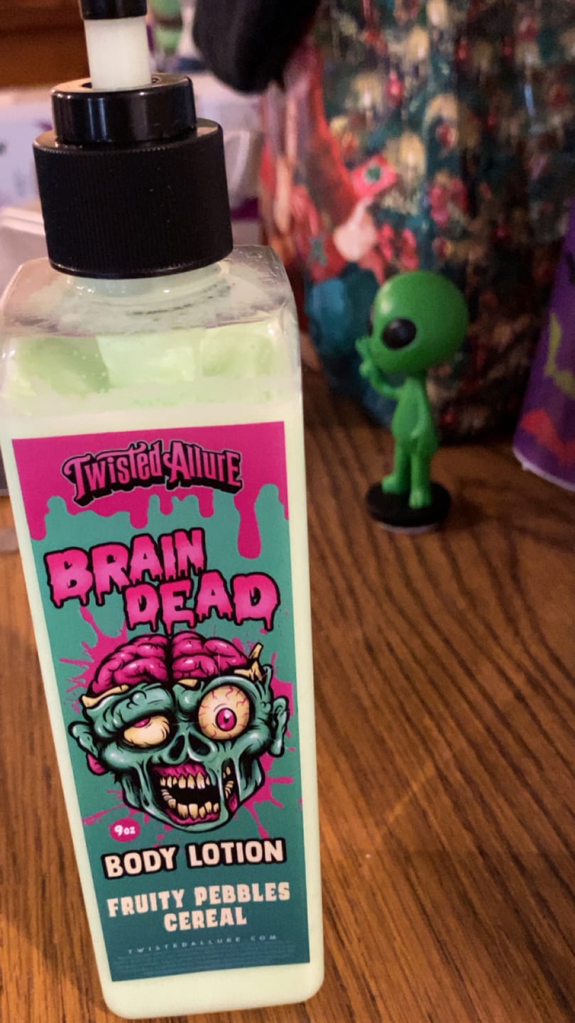Customer photo review of Brain Dead Body Lotion