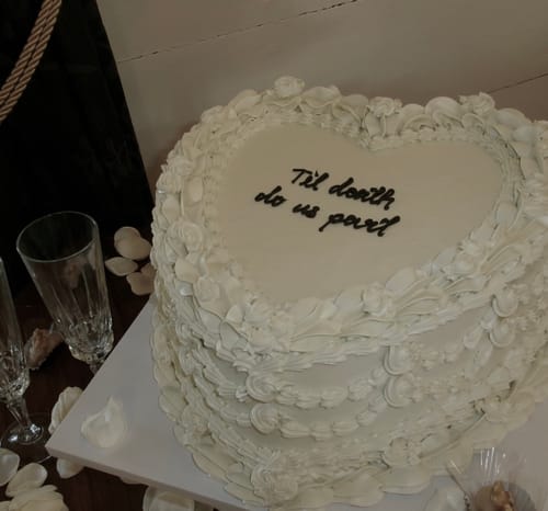 Customer photo review of clara