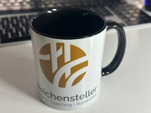 Customer photo review of TassenExpress - Becher Keramik Tasse mit Logo bedruckt 325ml Firmenlogo