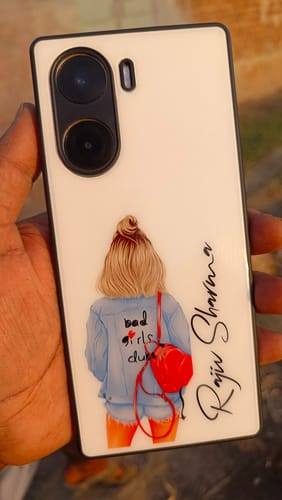 Customer photo review of Bag Girl Customize Name Glass Case For Vivo