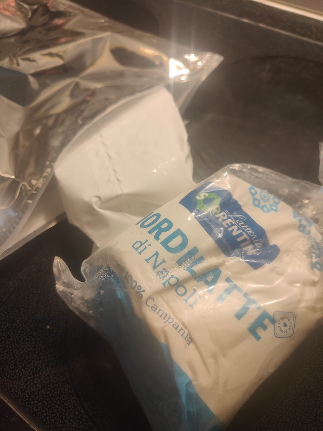 Customer photo review of Latteria Sorrentina Fior di Latte di Napoli 1KG