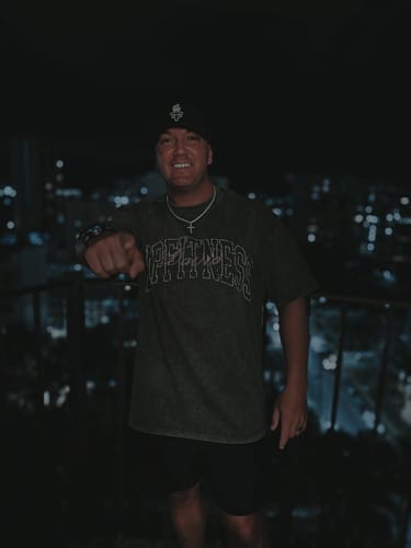 Customer photo review of David – The Shepherd King Tee