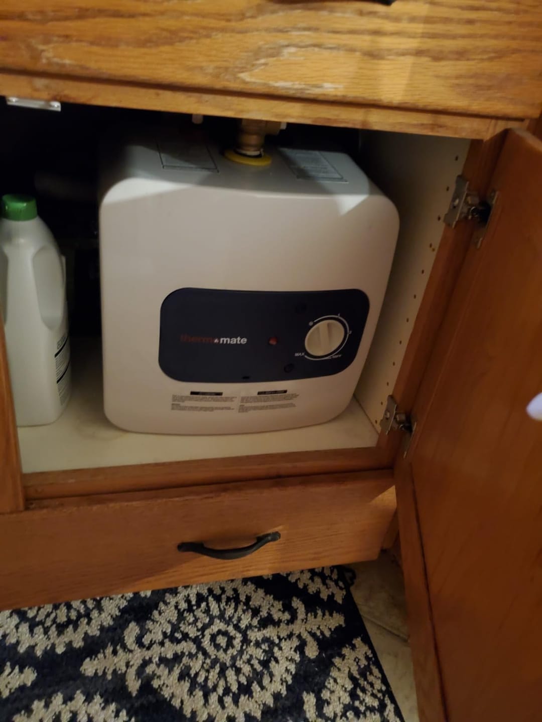 Customer photo review of Mini Tank Electric Water Heater 2.5 Gallons