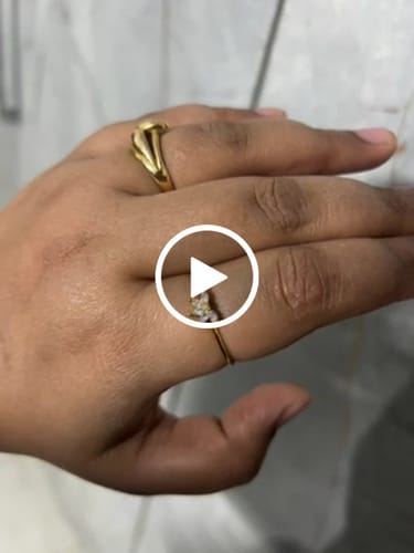 Customer video review of Floral Harmony Ring