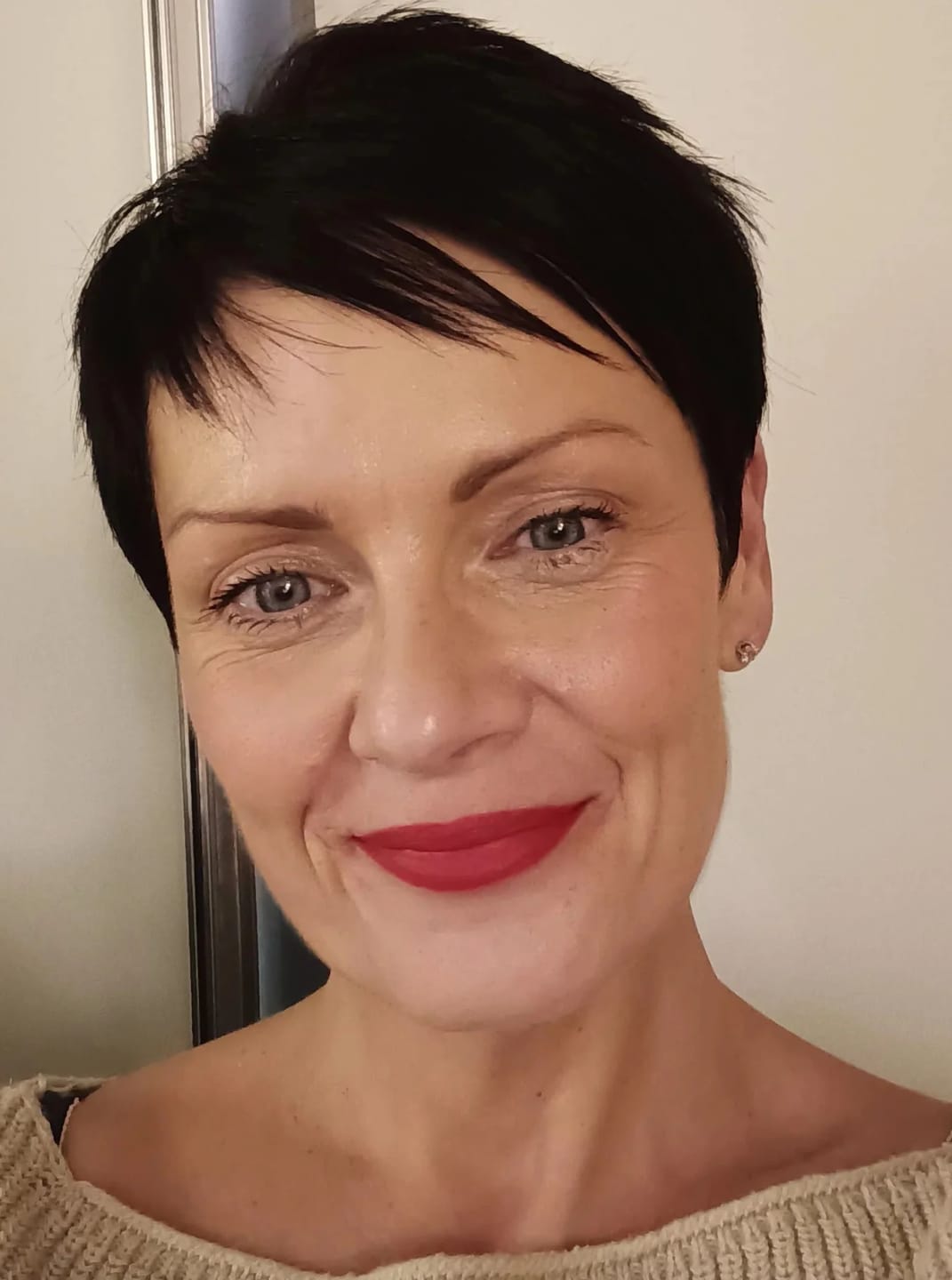 Customer photo review of HoneyNoir - Lip Stain