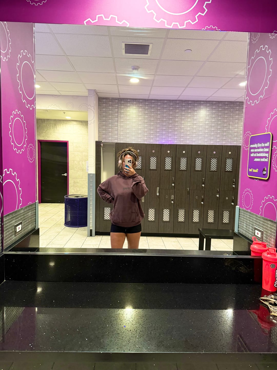 Customer photo review of W549 Rebel Hoodie