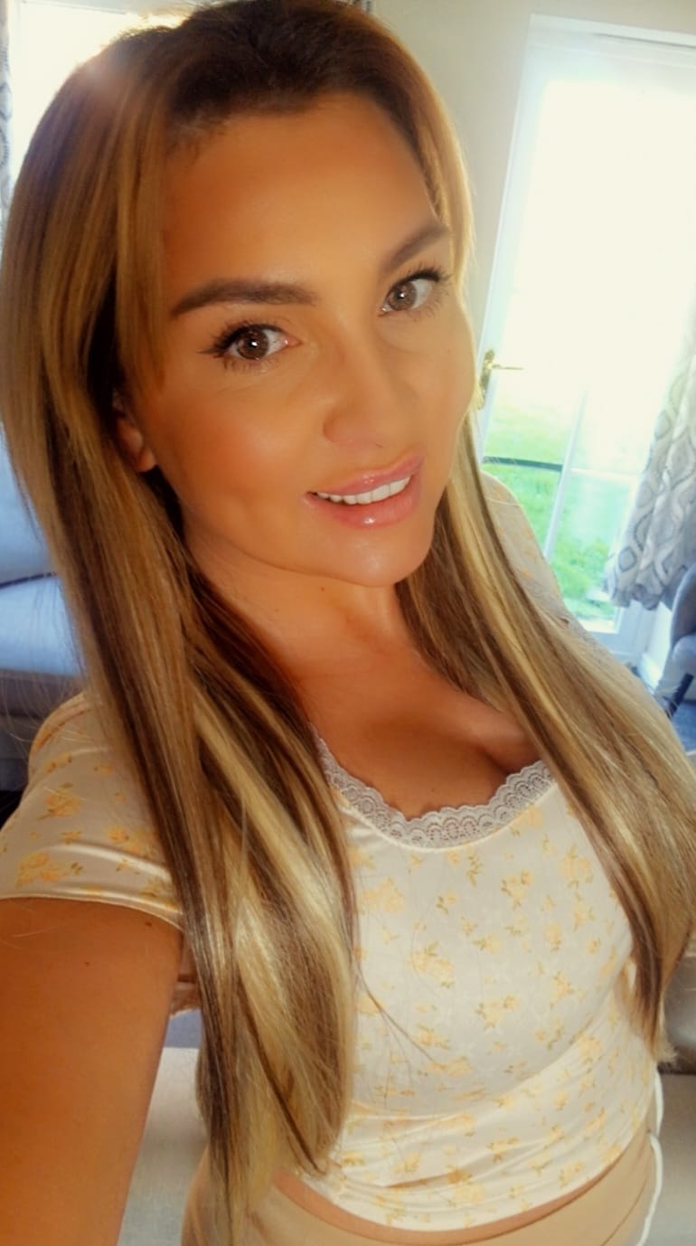 Customer photo review of Stranded Instant Bouncy Blow Dry Extensions #6/16/613 Safari Sunset