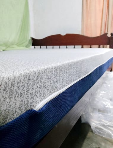 Customer photo review of Flo Anti-Gravity™ Latex Mattress