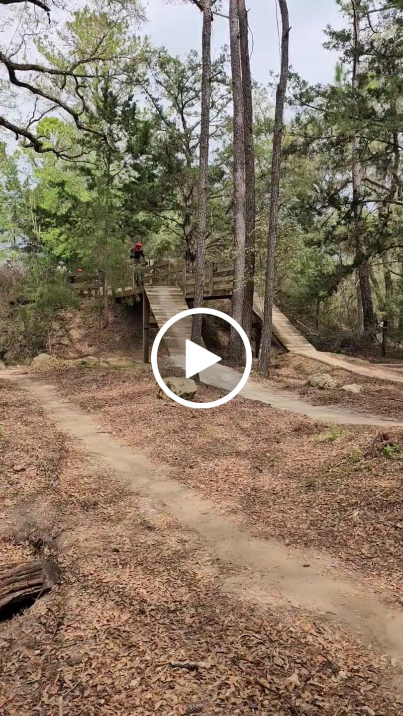 Customer video review of Coffindodger DC | Park Pant | Floral Reef