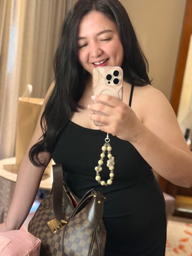 Customer photo review of 22" Hollywood Waves