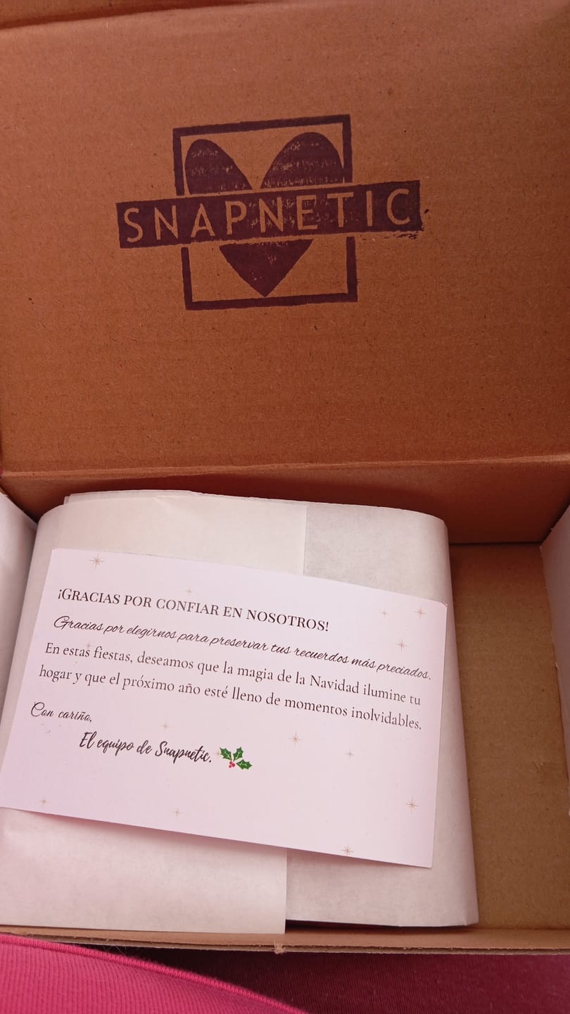 Customer photo review of Pack 6 Imanes personalizados