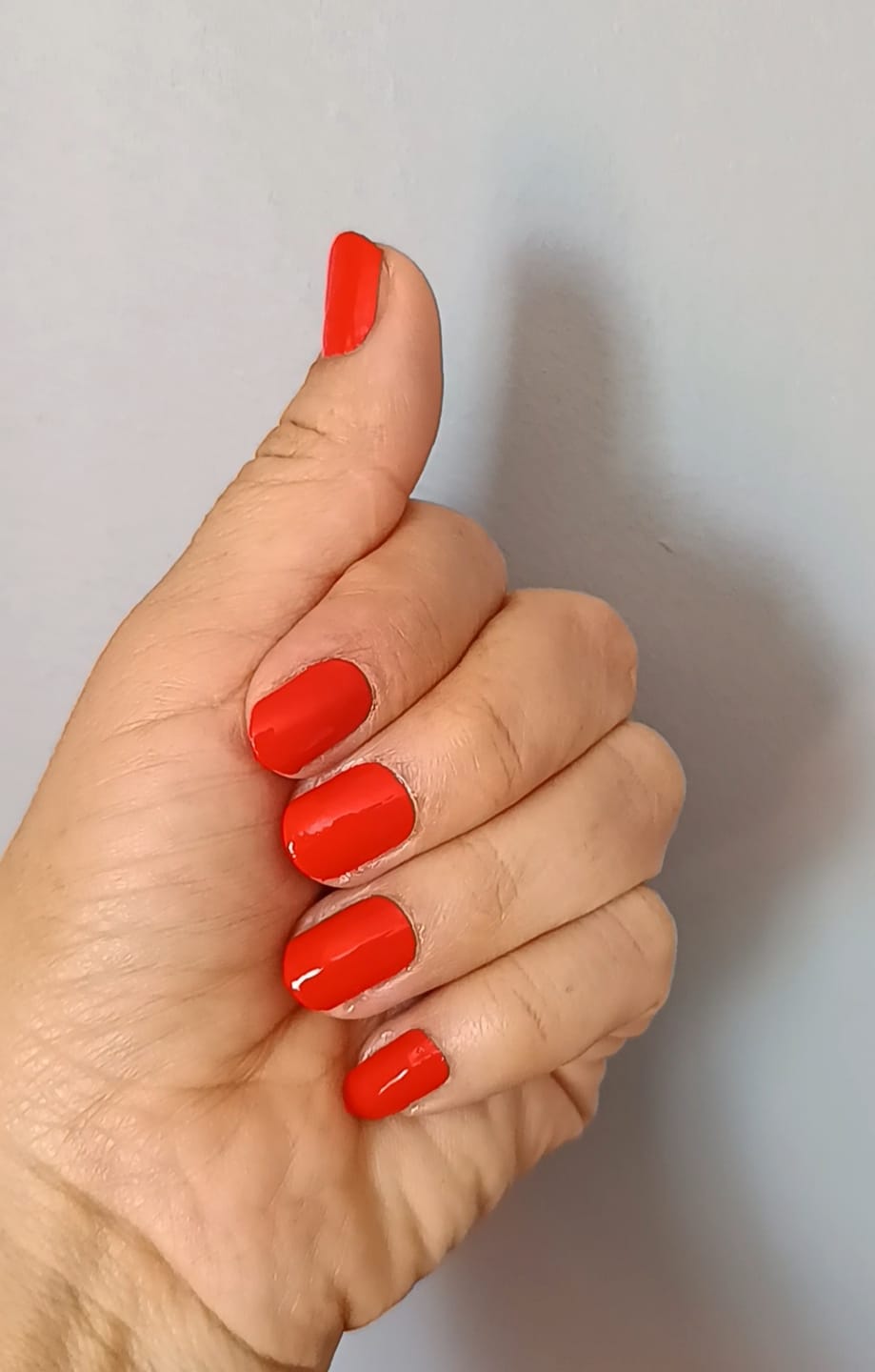 Customer photo review of Rojo Copihue | Stickers de Esmalte