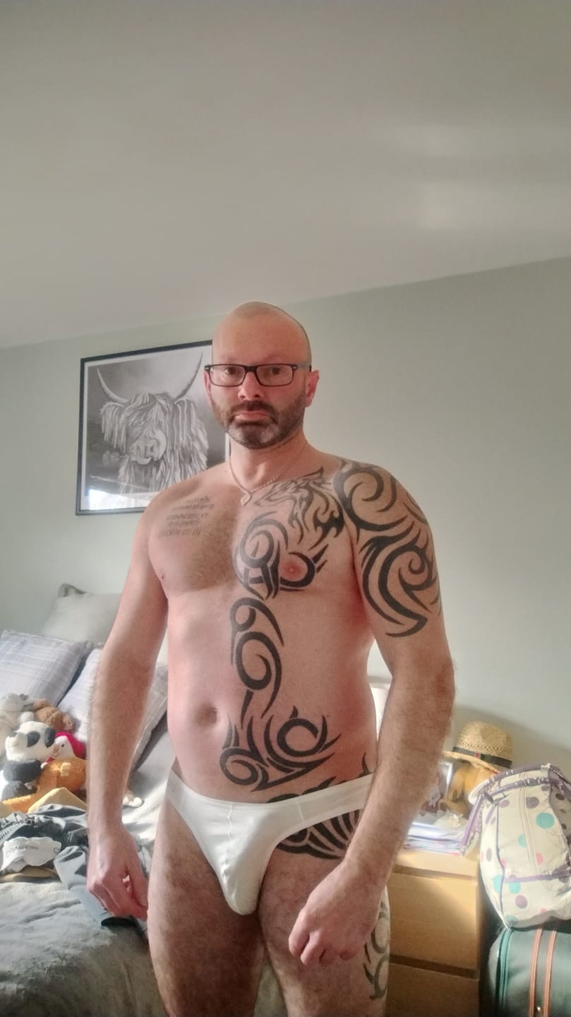 Customer photo review of 2 Pack Men's U-Shaped Pouch Single Layer Moisture-Wicking Comfortable Sexy Bikini