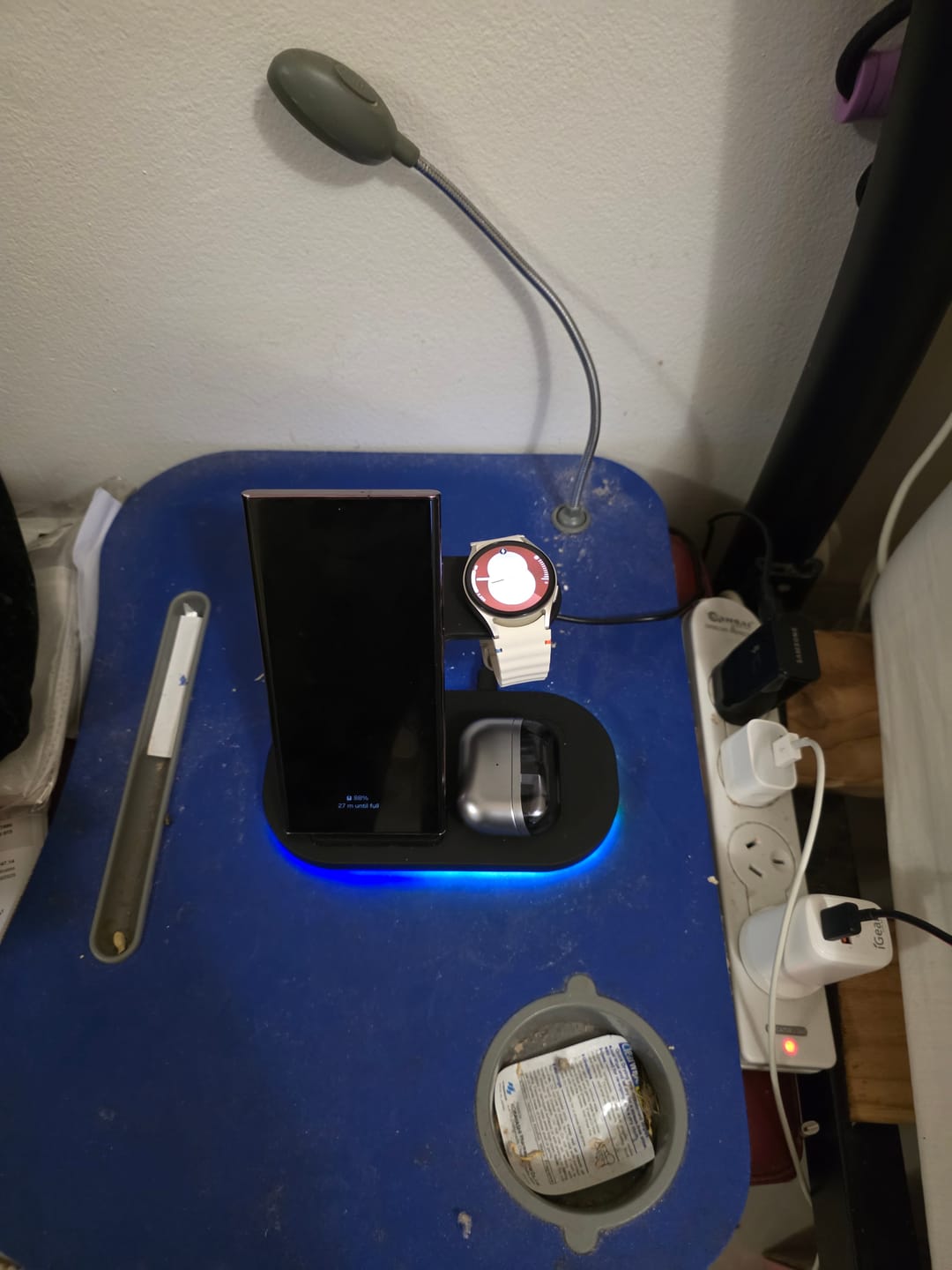 Customer photo review of 3 in 1 Wireless Charging Stand for Samsung Android Devices