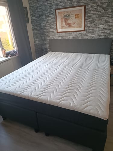 Customer photo review of Boxspring Relax (Extra hoge instap)