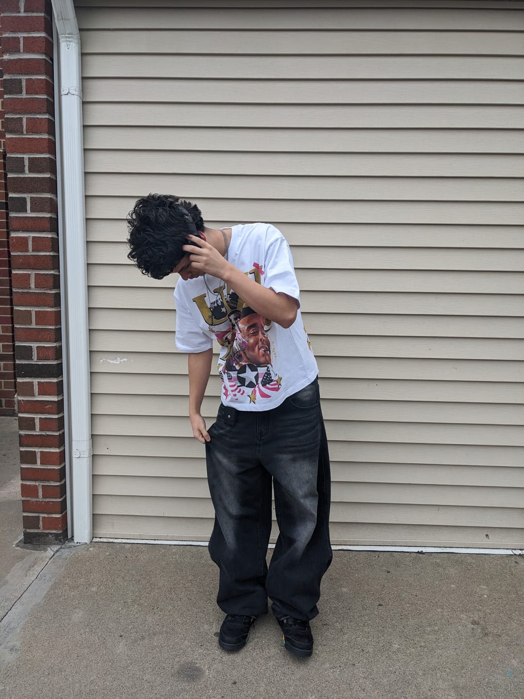 Customer photo review of INFLATION Brand Washed Baggy Denim Pants