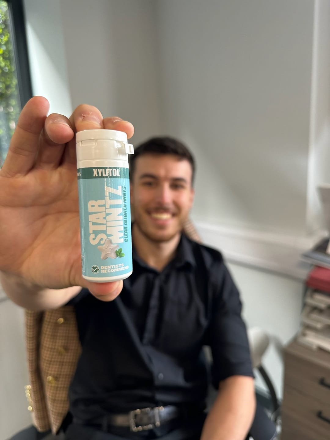 Customer photo review of StarMintz Clear Aligner Mints