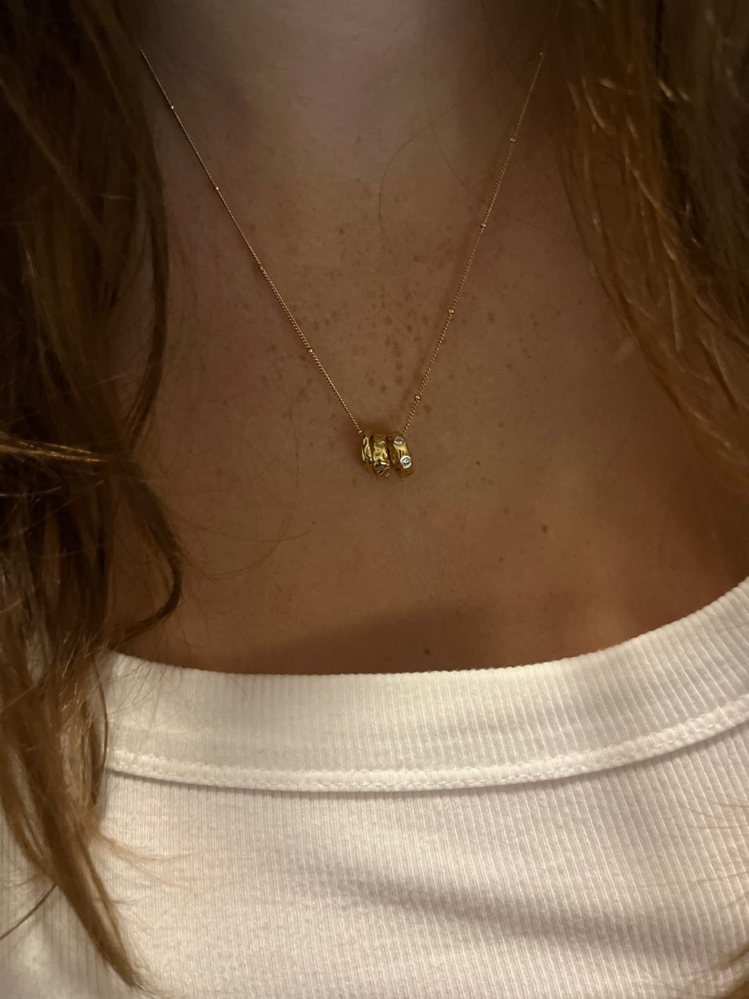 Customer photo review of MALOU NECKLACE