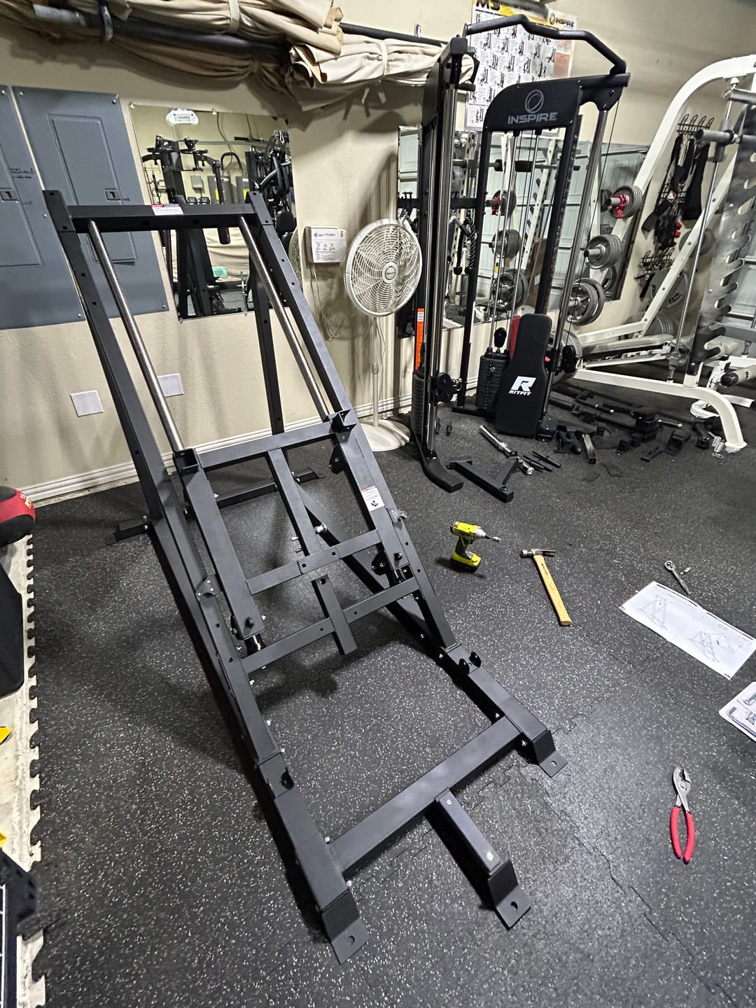 Customer photo review of RitFit GAZELLE PRO 3-In-1 Leg Press and Hack Squat Machine