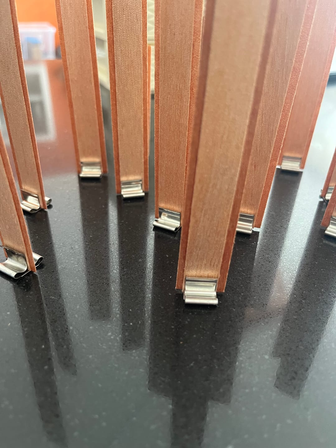 Customer photo review of BASE METÁLICA PARA MECHA DE MADERA