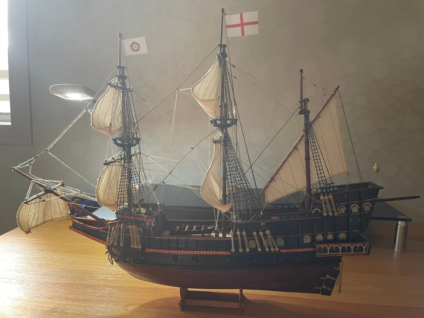 Customer photo review of Maqueta Barco Golden Hind