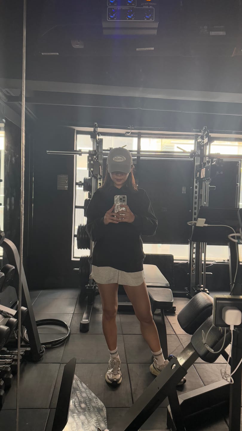 Customer photo review of W549 Rebel Hoodie