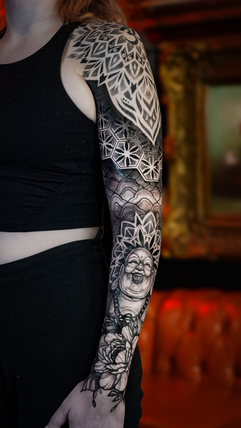 Customer photo review of JCONLY Wireless Tattoo Pen Machine 2.4-4.2MM Strokes 2 Battery Pack | Epoch R3  (Black)