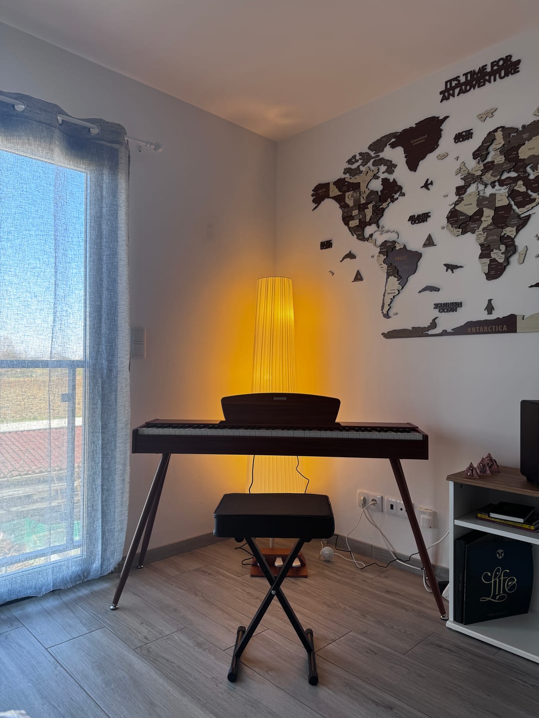 Customer photo review of Donner DDP-80 Piano numérique domestique 88 touches Style boisé