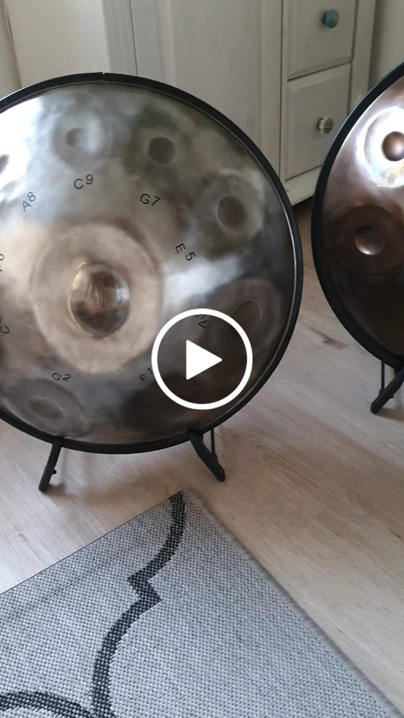 Customer video review of Handpan Halter / Allzweck Musikinstrumentenständer