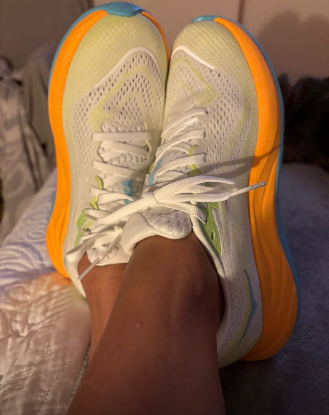 Customer photo review of Hoka One One Rincon 4 Mujer Lettuce