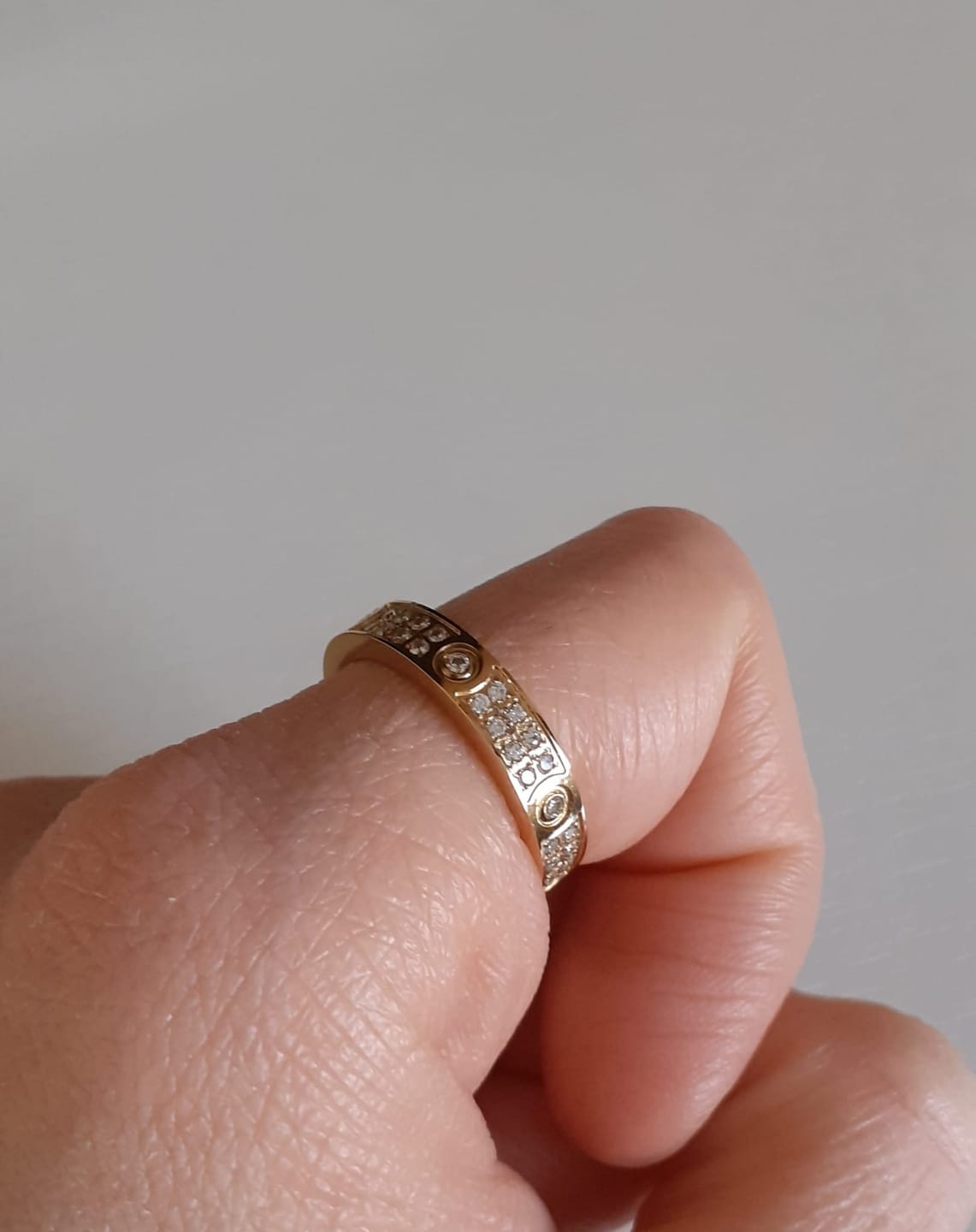 Customer photo review of Arena Ring | 18K vergoldet
