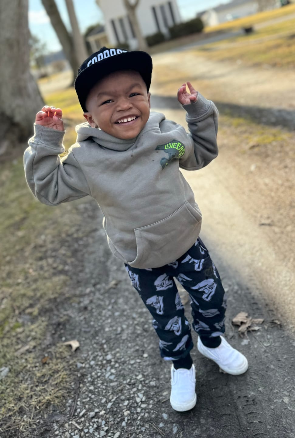 Customer photo review of Jogger Pant - Shred