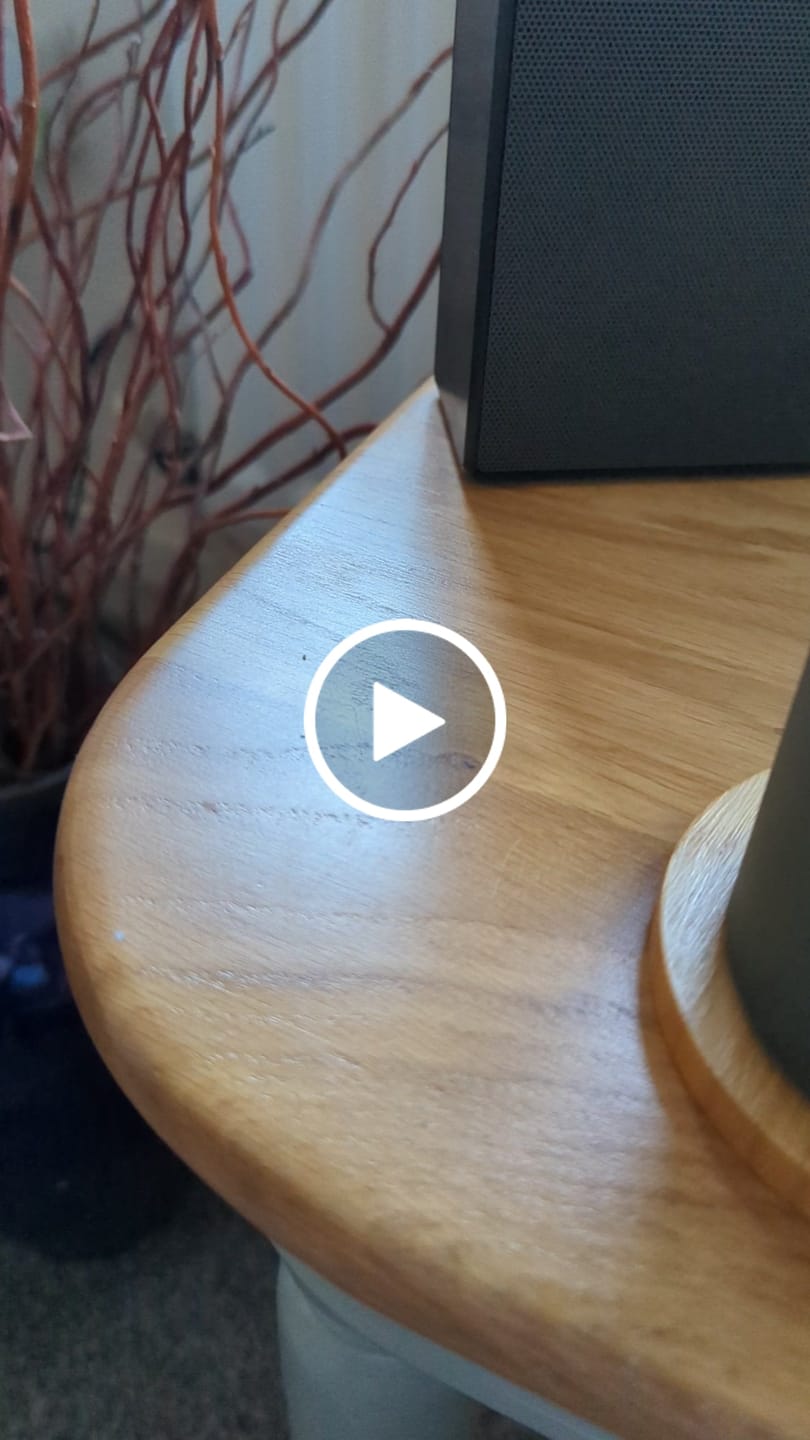 Customer video review of Nebula Waterless Oil Diffuser