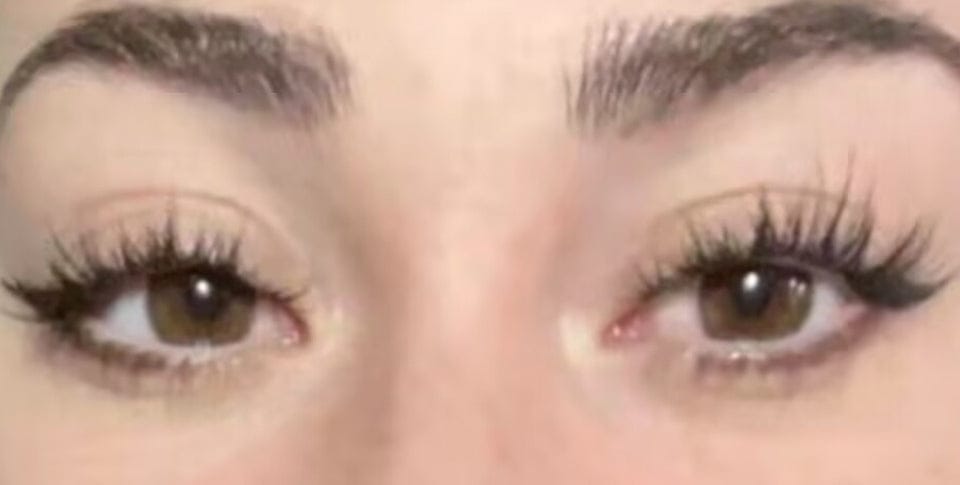 Customer photo review of 3-in-1 Lash Bond & Seal & Remover（Black Bond）