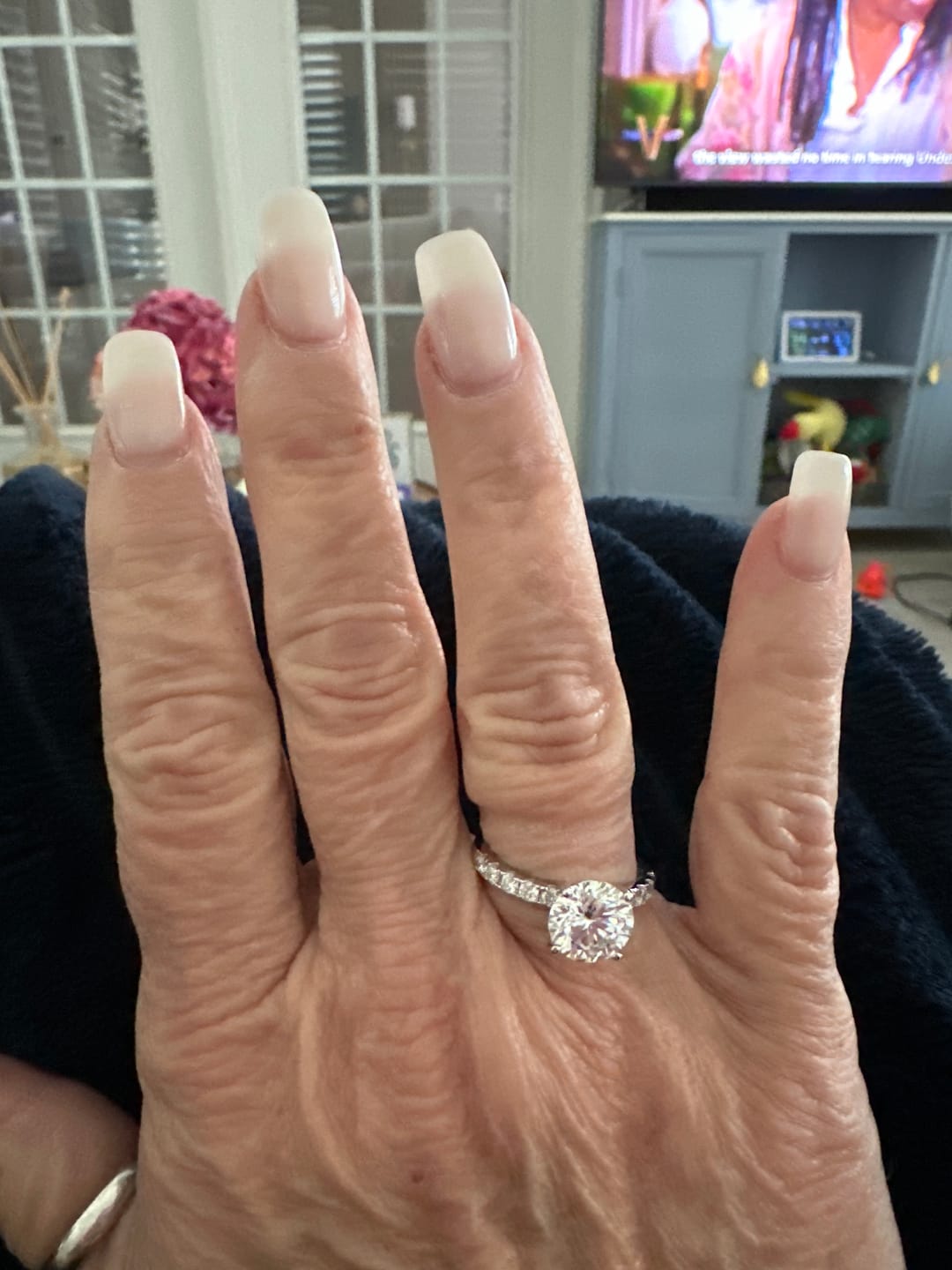 Customer photo review of Cerchio Angelo Ring