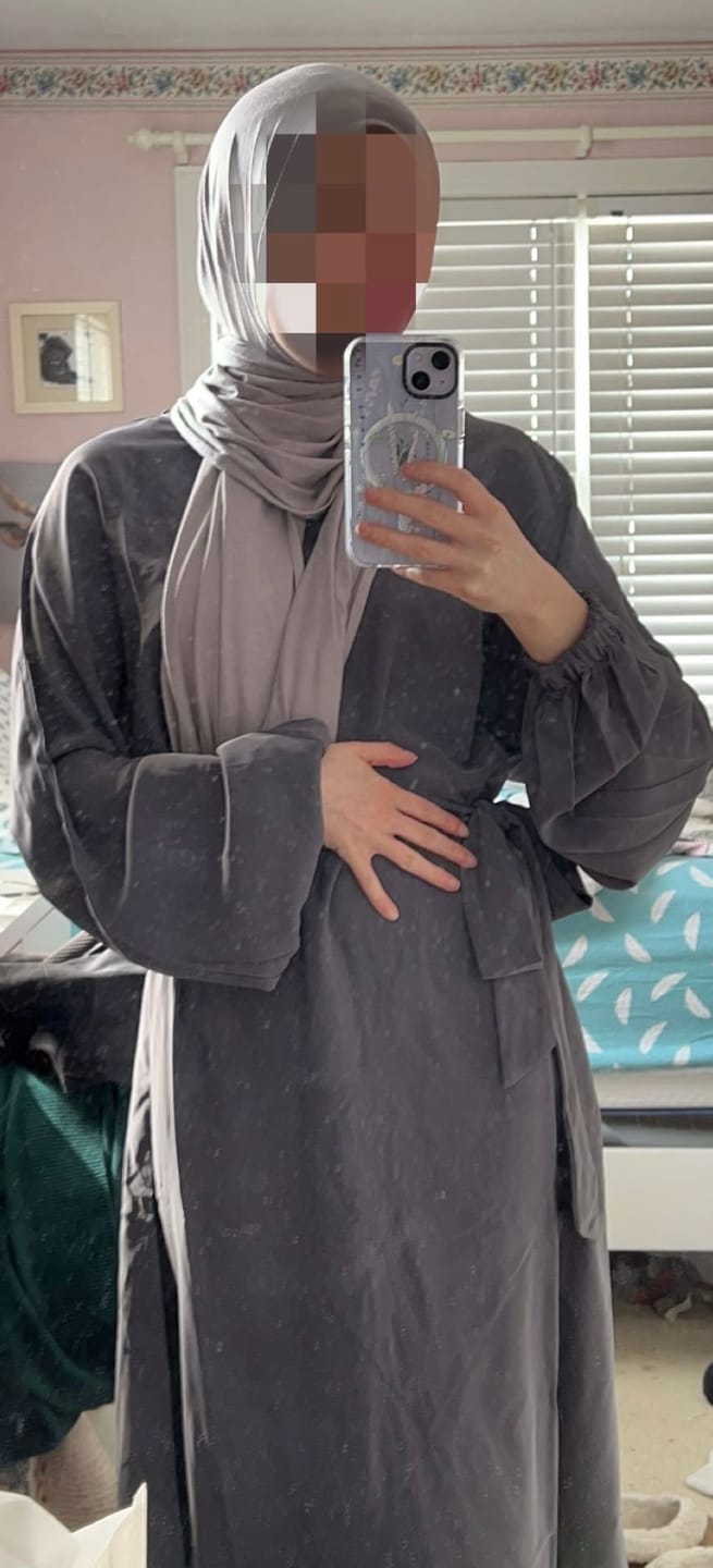 Customer photo review of Classic Straight Abaya - Tayyibah
