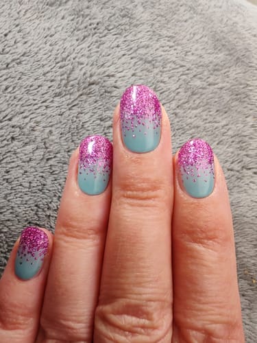 Sylvia D. review of UV Gel: On The Dance Floor image 1 out of 1