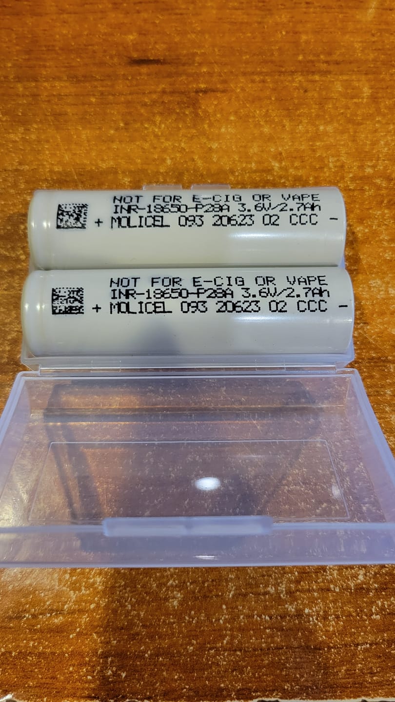 Customer photo review of Molicel P28A 18650 2800mAh 35A Battery