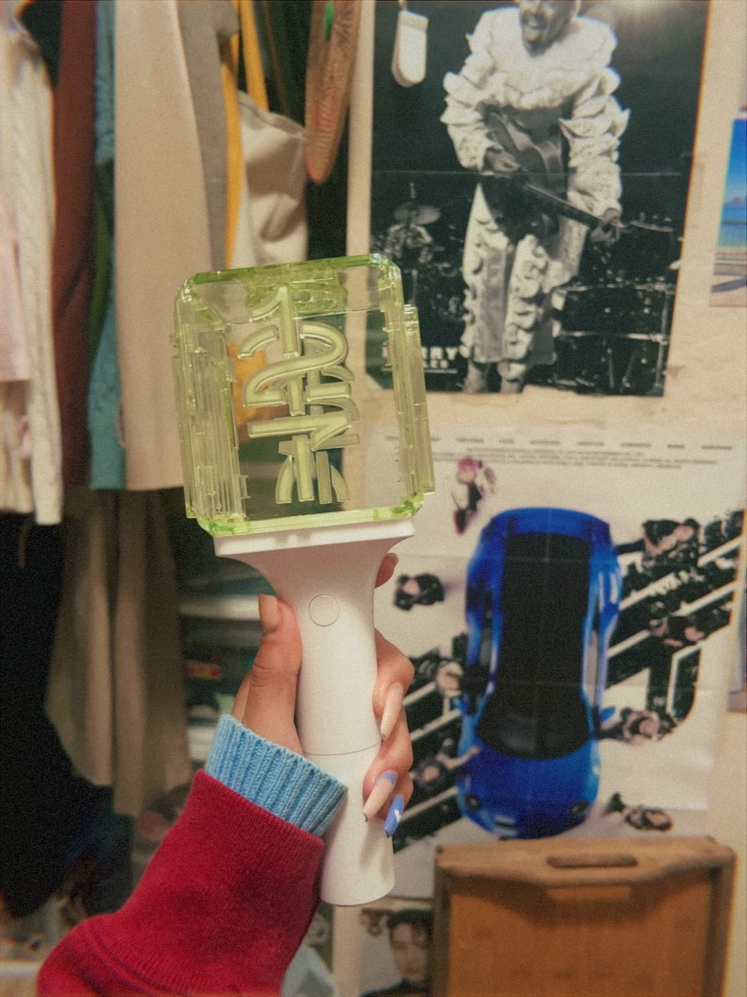 Customer photo review of NCT 127 - OFFICIAL FANLIGHT