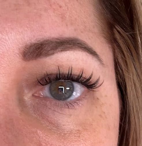 Customer photo review of Aphrodite Lash Kit