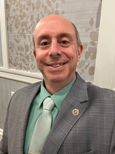 Customer photo review of Avocado Green Novelty Woven Men's 63 Inches Extra Length Tie Pocket Square Cufflinks Set