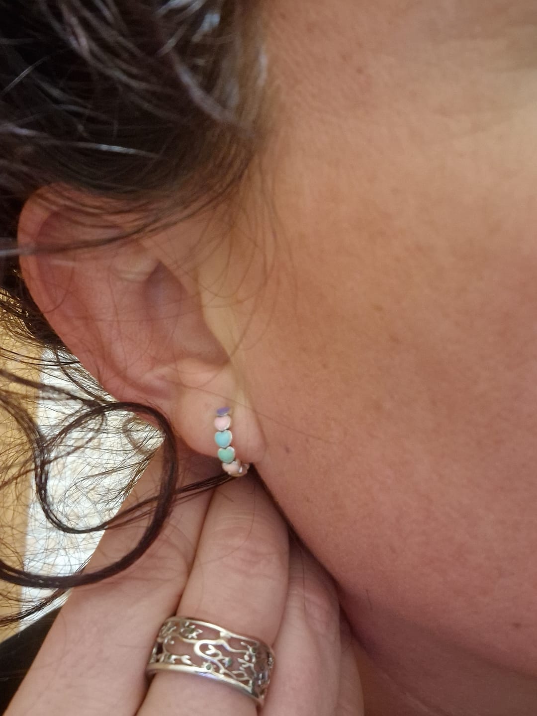 Customer photo review of Pendientes Colorful Love