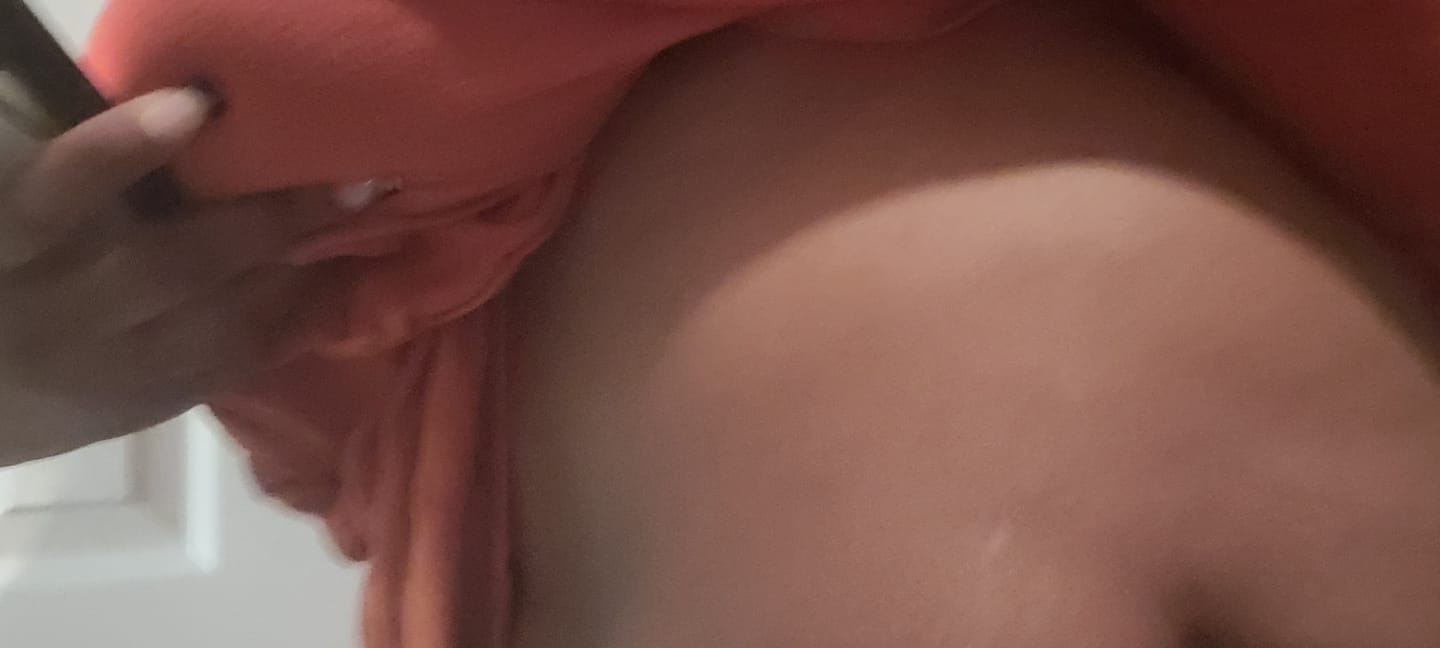 Customer photo review of FREE GIFT! Poopy Time Debloat & Detox Gummies