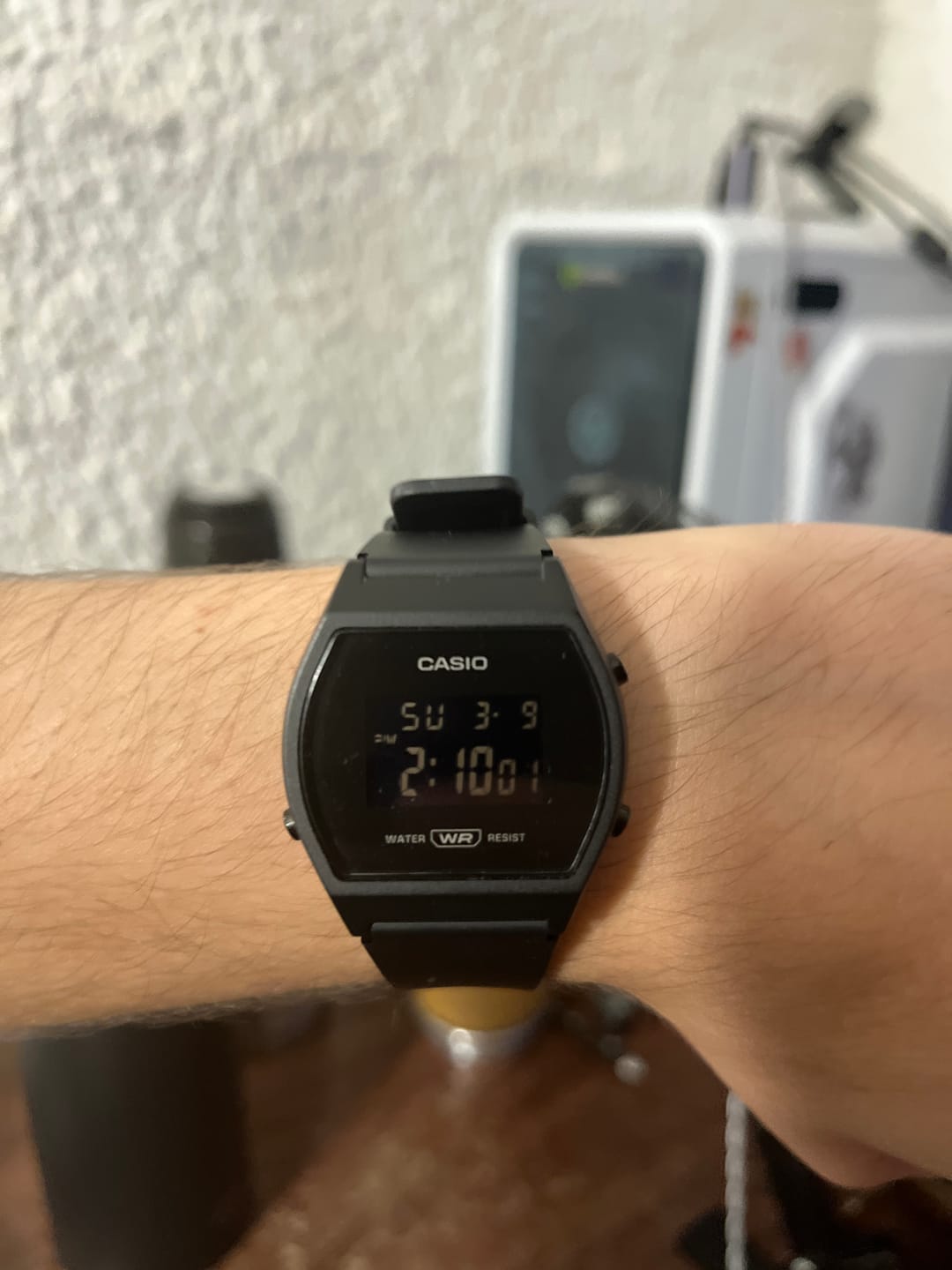 Customer photo review of Reloj Casio Vintage LW-204-1BDF Negro Pantalla Negativa